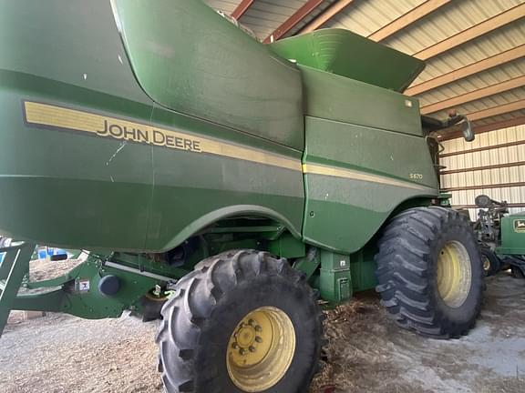 Image of John Deere S670 equipment image 3