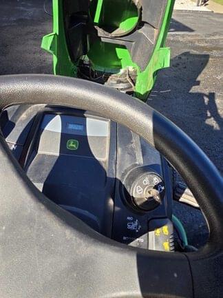Image of John Deere X300 equipment image 1