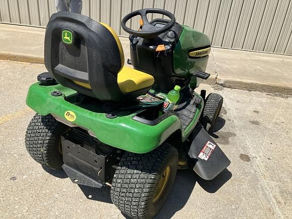 Image of John Deere X300 equipment image 3