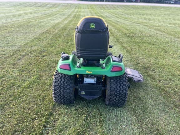 Image of John Deere X540 equipment image 3