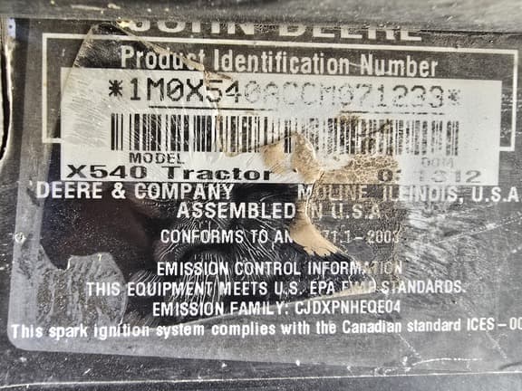 Image of John Deere X540 equipment image 4