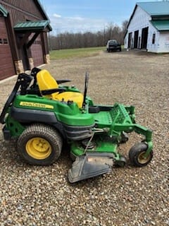 2012 John Deere Z910A Equipment Image0