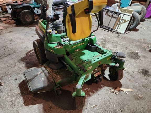 2012 John Deere Z930A Equipment Image0