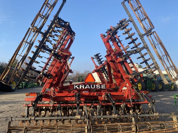 2012 Krause 8000 Equipment Image0