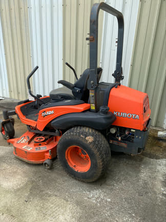 Image of Kubota ZD326 equipment image 2