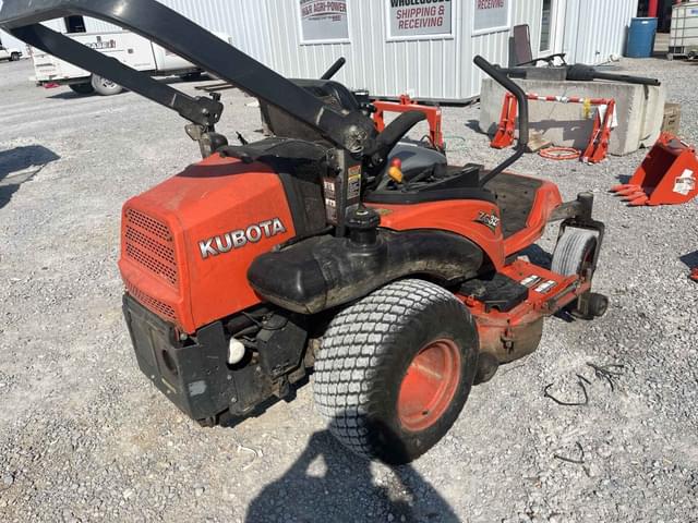Image of Kubota ZG327 equipment image 1