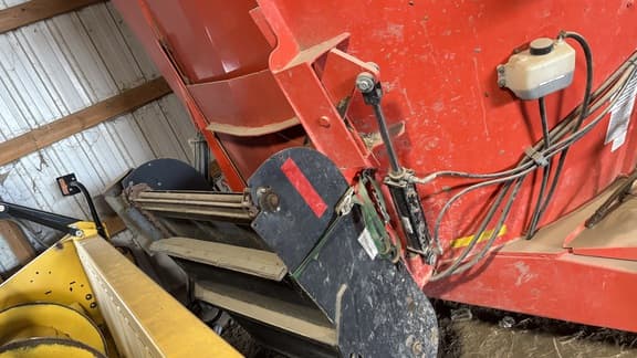 Image of Kuhn 5143 equipment image 3