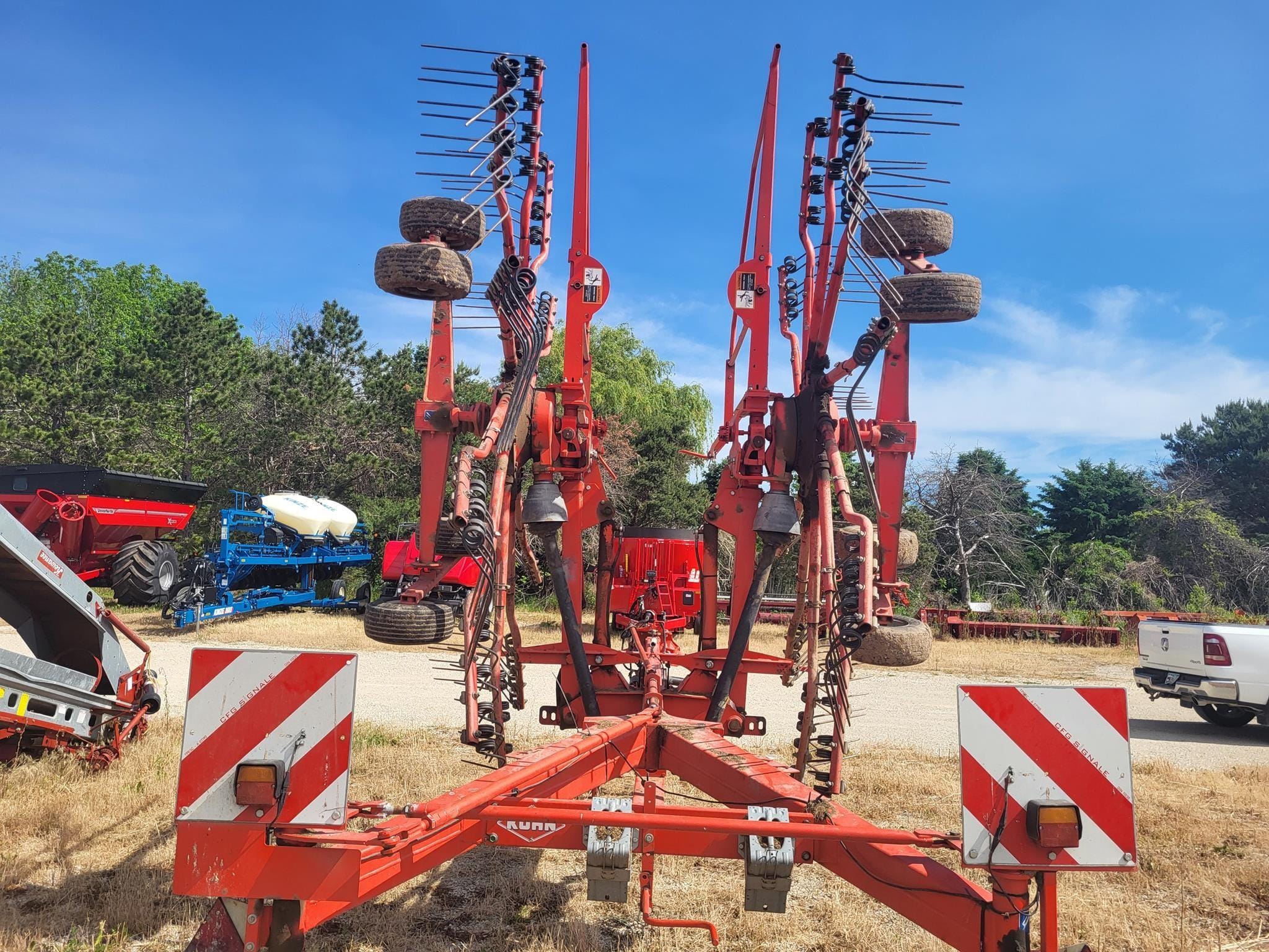 2012 Kuhn GA7501 Equipment Image0