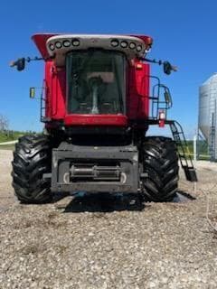 Image of Massey Ferguson 9520 equipment image 1