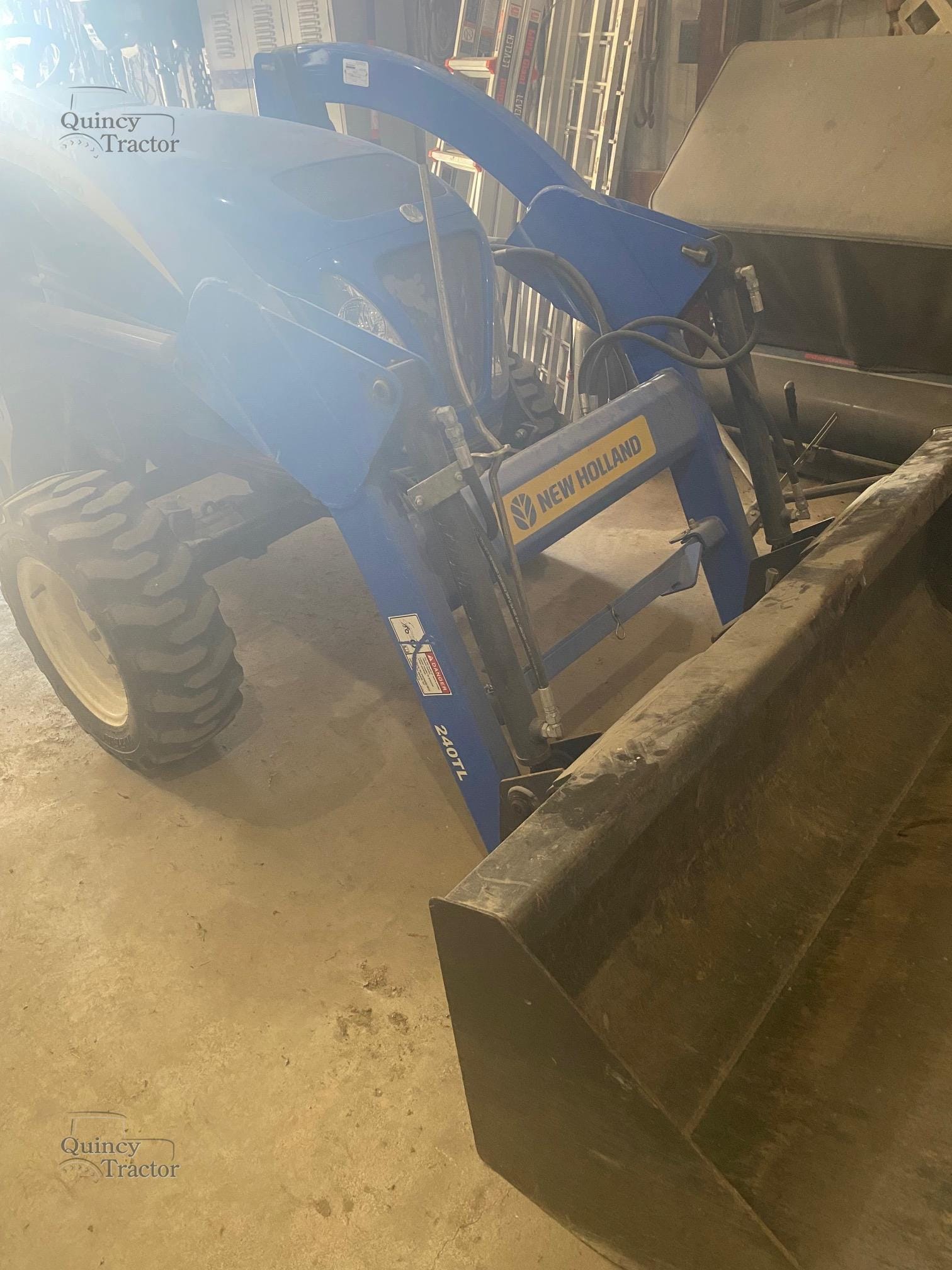 2012 New Holland Boomer 35 Equipment Image0