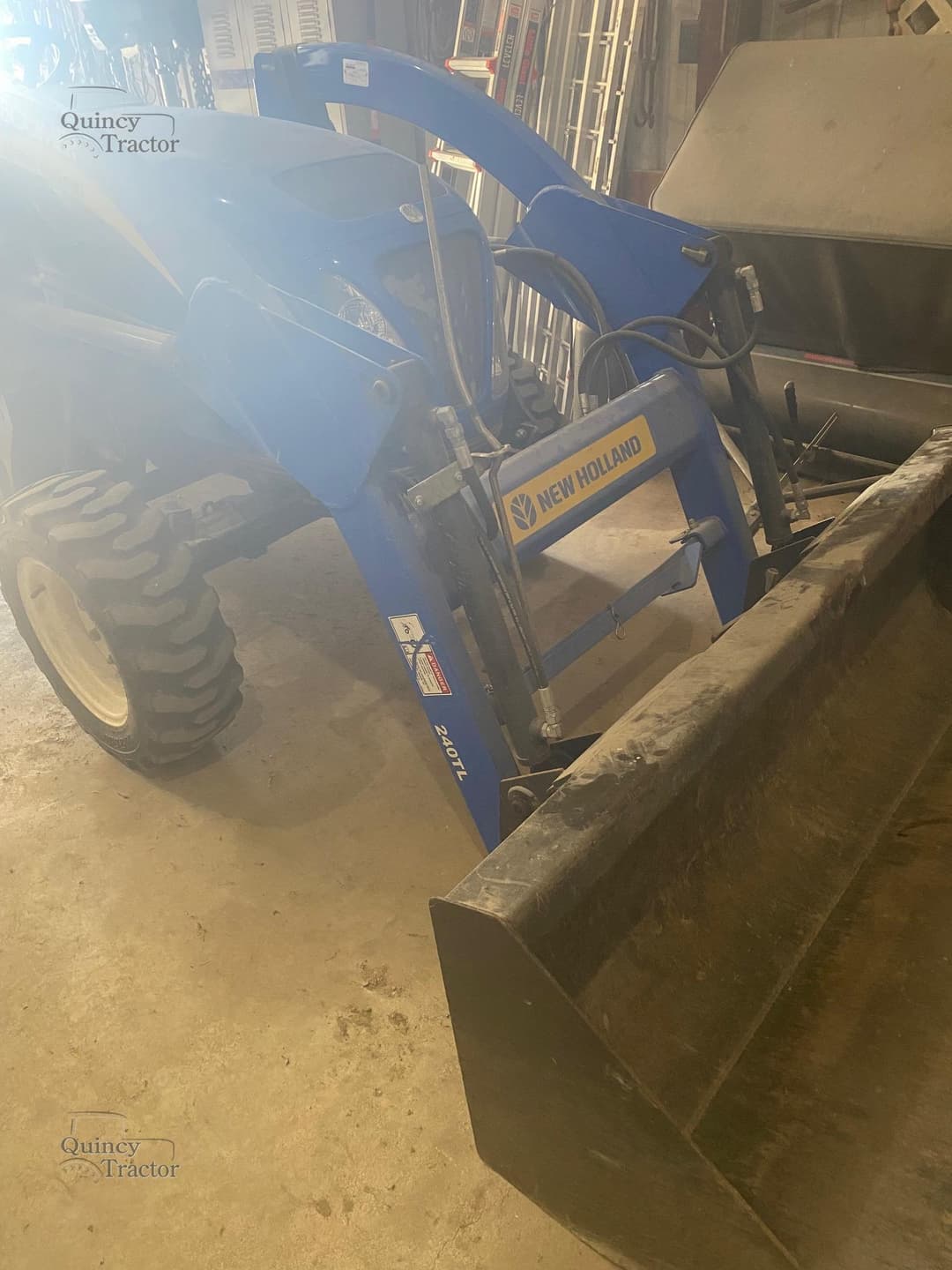 Image of New Holland Boomer 35 Primary image