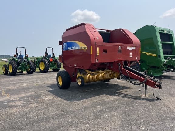 Image of New Holland BR7080 Primary image