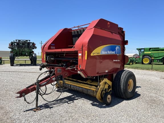 Image of New Holland BR7090 Primary image