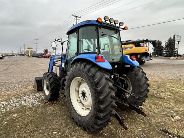 Image of New Holland TD5050 equipment image 3