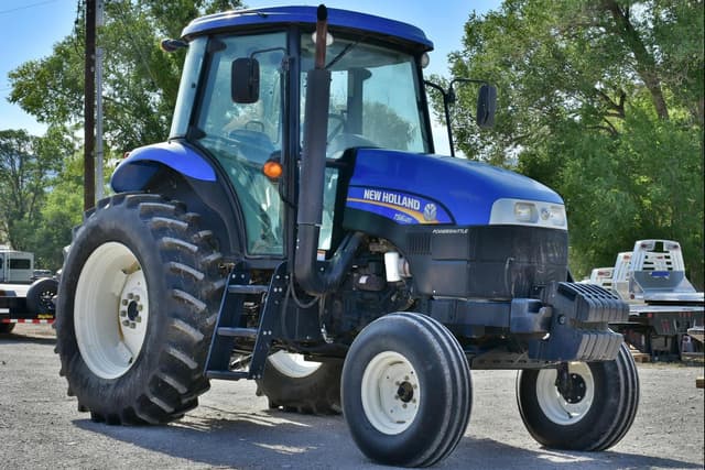 Image of New Holland TS6.120 equipment image 2