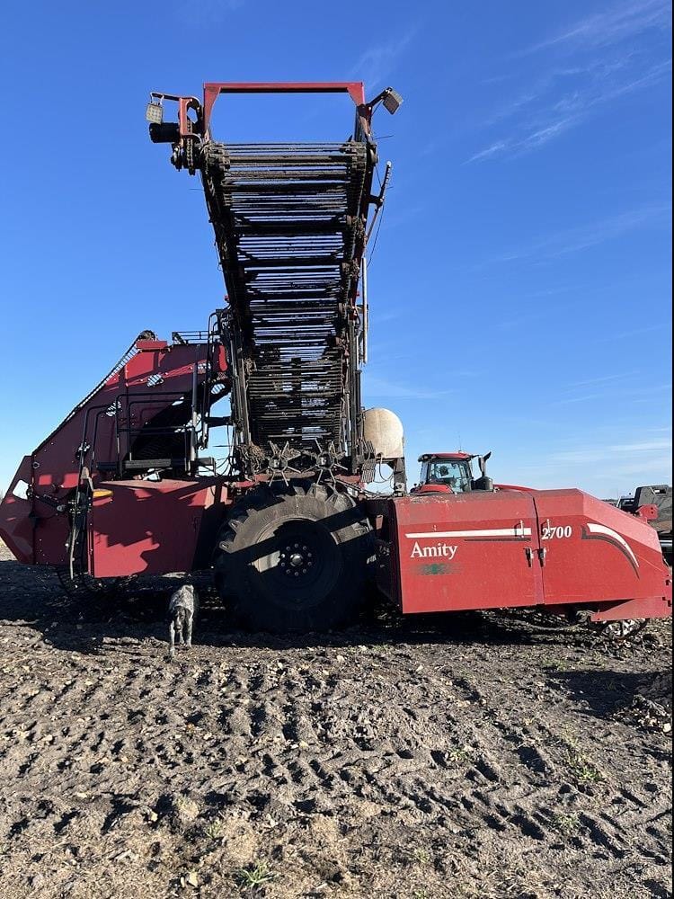 2013 Amity 2700 Equipment Image0