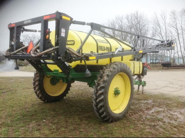 Image of Bestway Field Pro IV 1600 equipment image 2