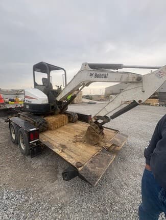 Main image Bobcat E35