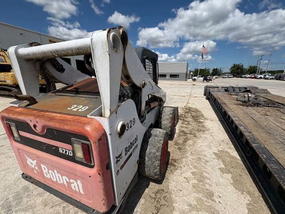 Image of Bobcat S770 equipment image 1