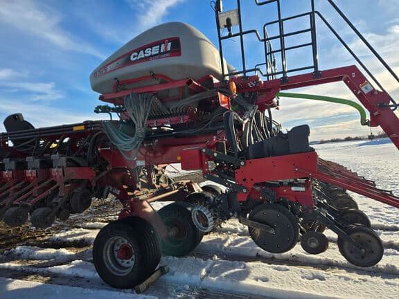 Image of Case IH 1265 equipment image 2