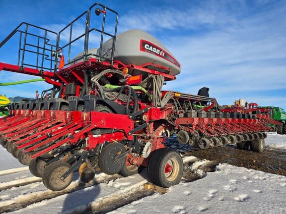 Image of Case IH 1265 equipment image 4
