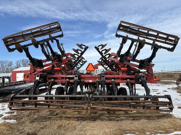 Image of Case 870 equipment image 4