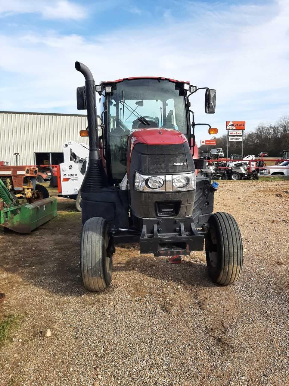 Image of Case IH Farmall 120A Image 1