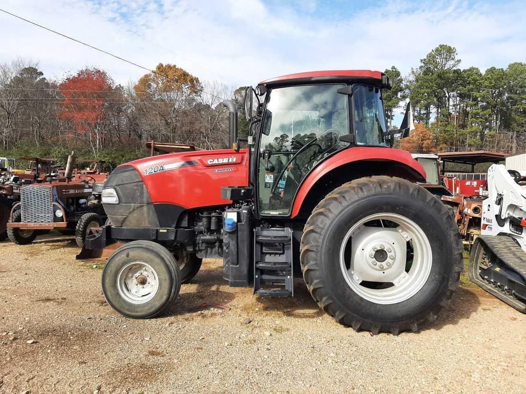 Image of Case IH Farmall 120A Image 0