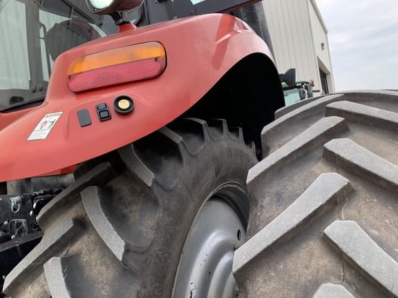 Image of Case IH Magnum 315 equipment image 2