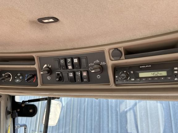 Image of Case IH Steiger 500 Quadtrac equipment image 4