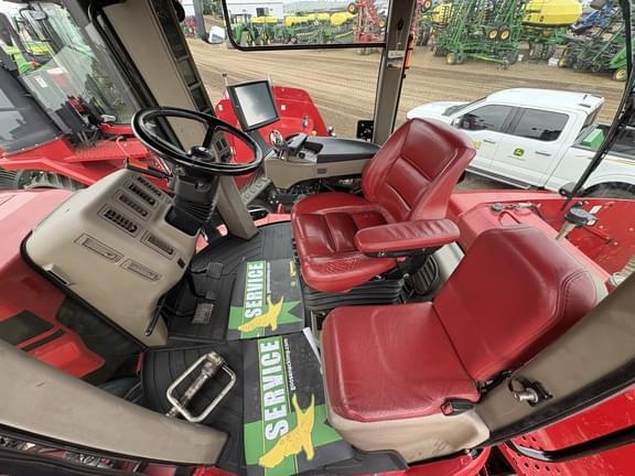 Image of Case IH Steiger 550 Quadtrac equipment image 4