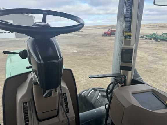 Image of Case IH Steiger 600 Quadtrac equipment image 3