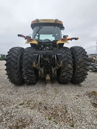Image of Challenger MT675D equipment image 4
