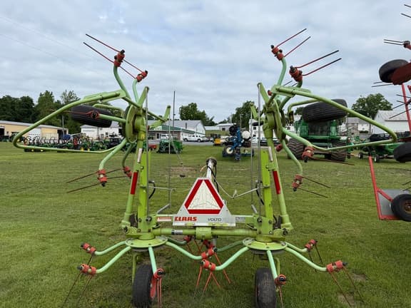 Image of CLAAS Volto 52T equipment image 3