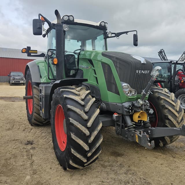Image of Fendt 828 Vario equipment image 1