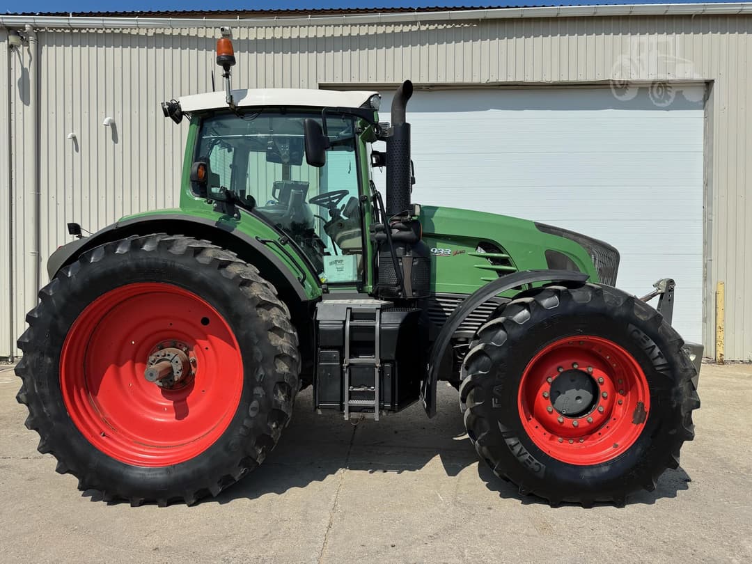 Image of Fendt 933 Vario Primary image
