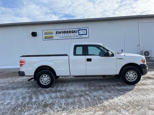 Image of Ford F-150 equipment image 1