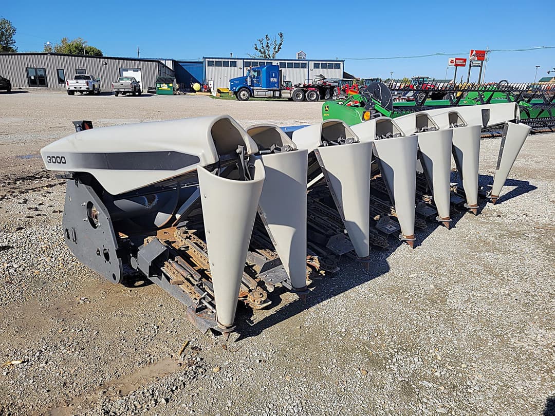 Image of Gleaner 3000 Primary image