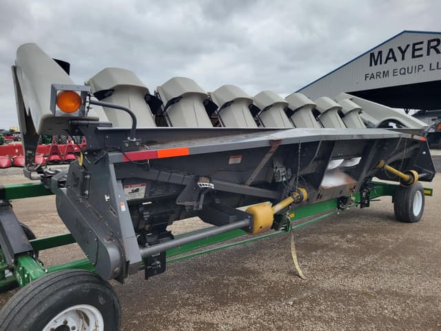 Image of Gleaner 3000 equipment image 3