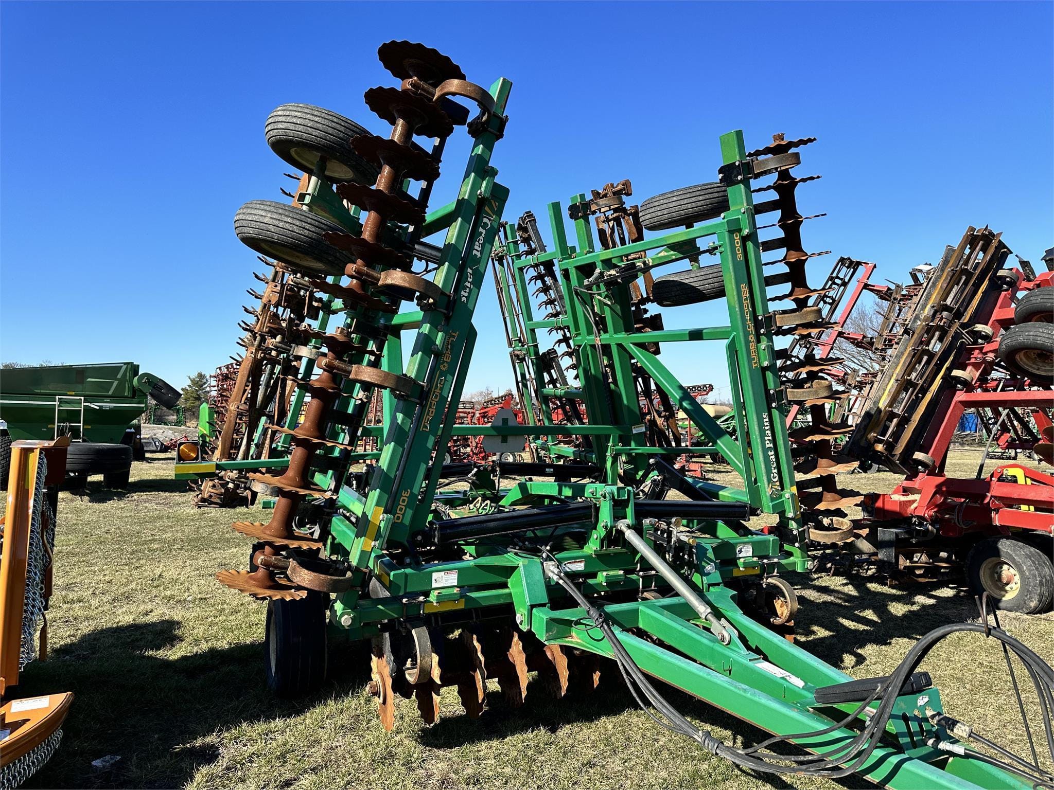 2013 Great Plains 3000TC Equipment Image0