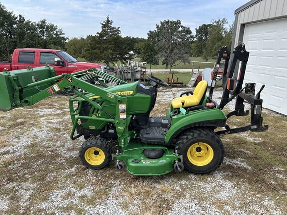 2013 John Deere 1023E Equipment Image0