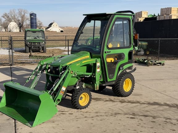 Image of John Deere 1025R equipment image 2