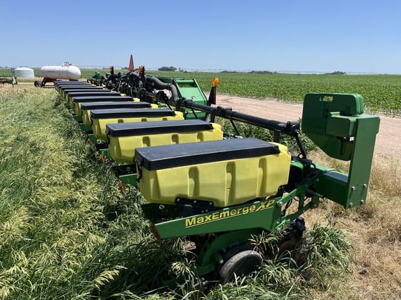 2013 John Deere 1720 Equipment Image0