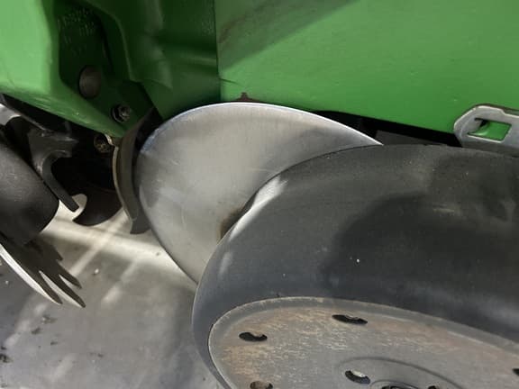 Image of John Deere 1770 equipment image 4