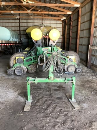 2013 John Deere 1770 Equipment Image0