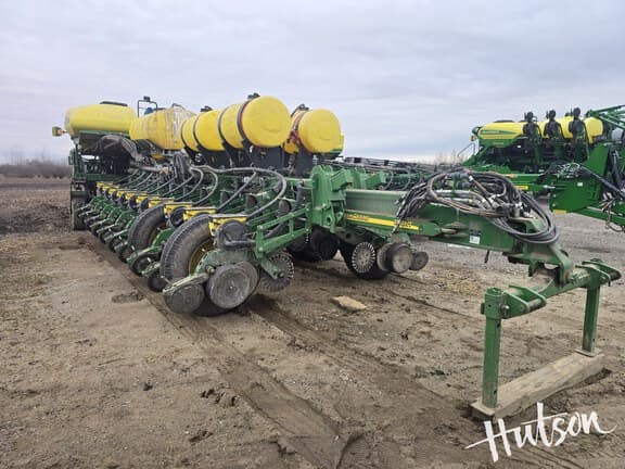 Image of John Deere 1770 Primary image
