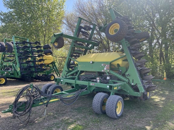 2013 John Deere 1990 Equipment Image0