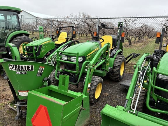 Image of John Deere 2025R Image 1