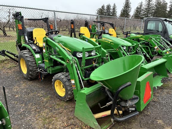Image of John Deere 2025R Image 0