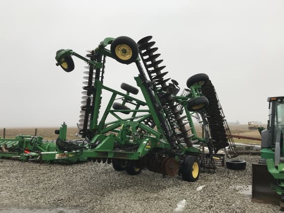 Image of John Deere 2623 Primary image